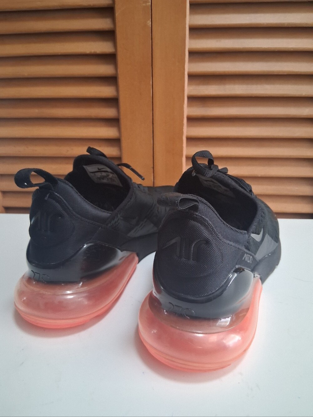 Nike Air Max 270 Black Hot Punch Men's Sneaker * Size: 8 - Picture 5 of 8